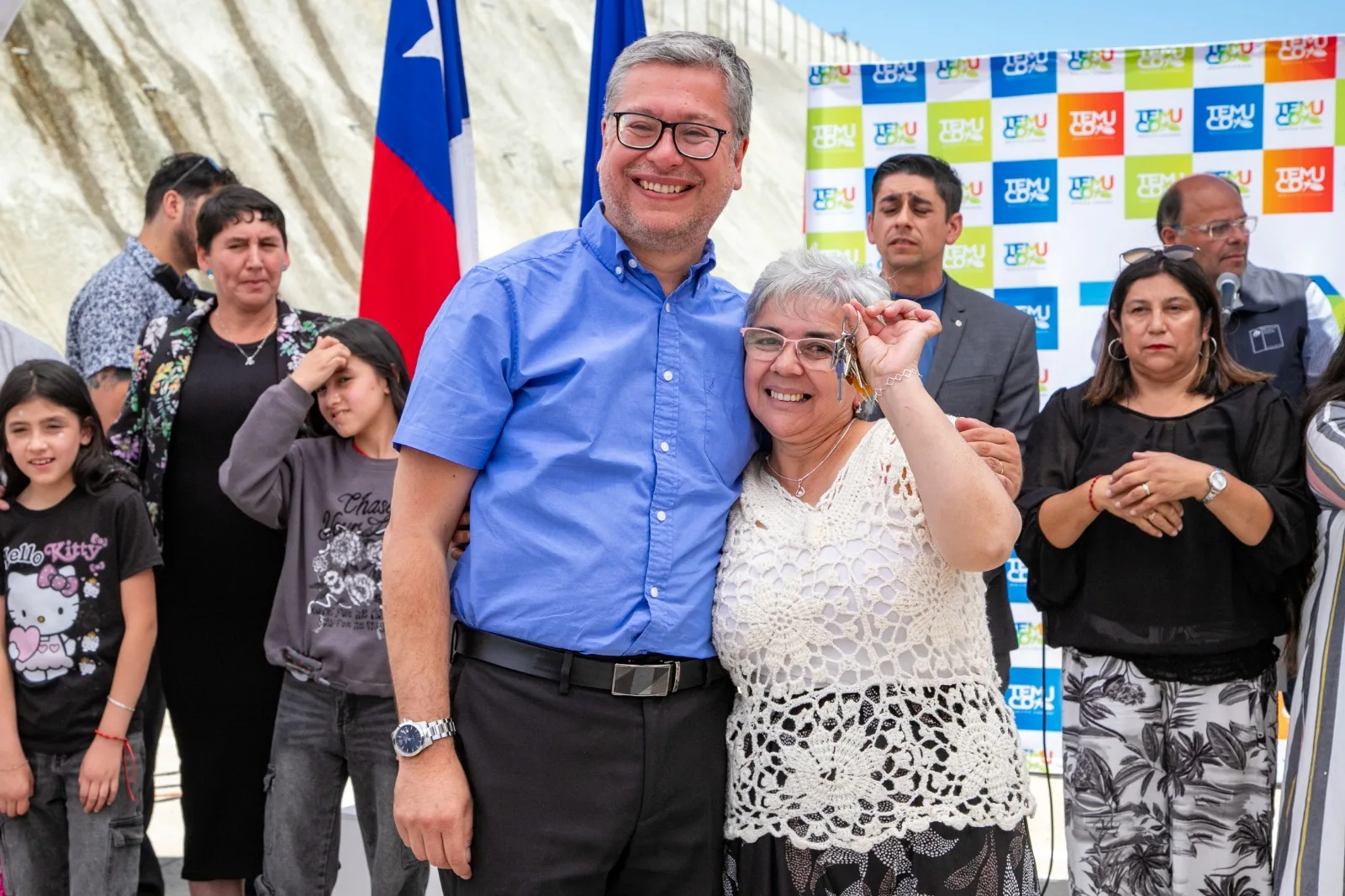Municipalidad de Temuco hace historia con la entrega del conjunto habitacional “Mirador del Valle 2” cumpliendo a 118 familias el sueño de la casa propia