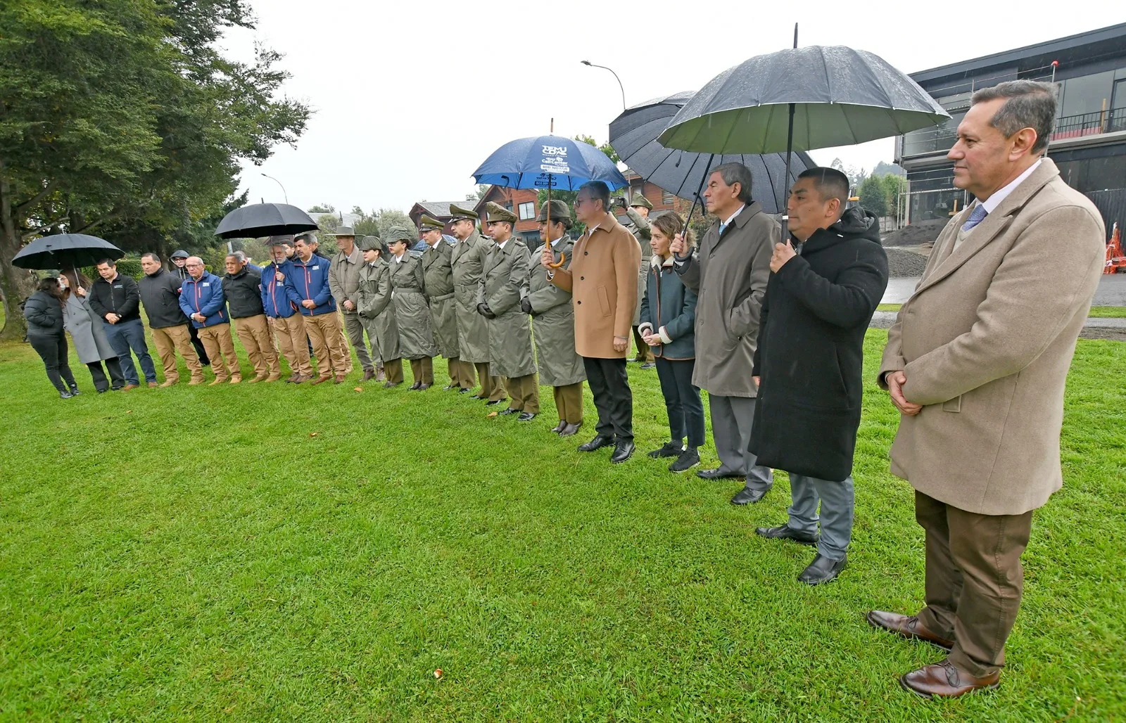Temuco rinde homenaje a mártires de Carabineros en su 99° aniversario institucional