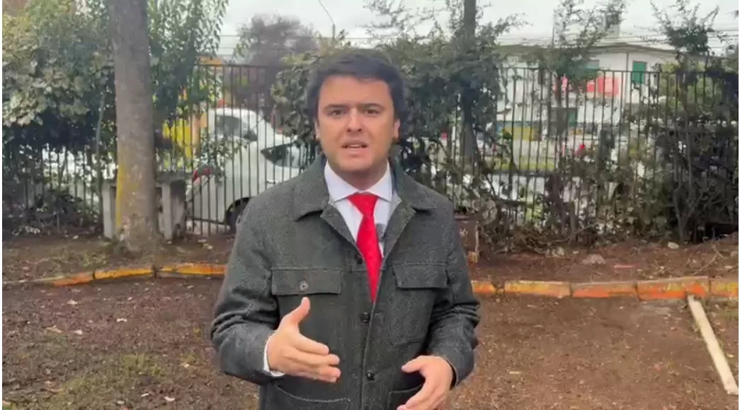 Diputado Eduardo Cretton destaca rol de Carabineros y cuestiona críticas políticas a la institución en su aniversario 99