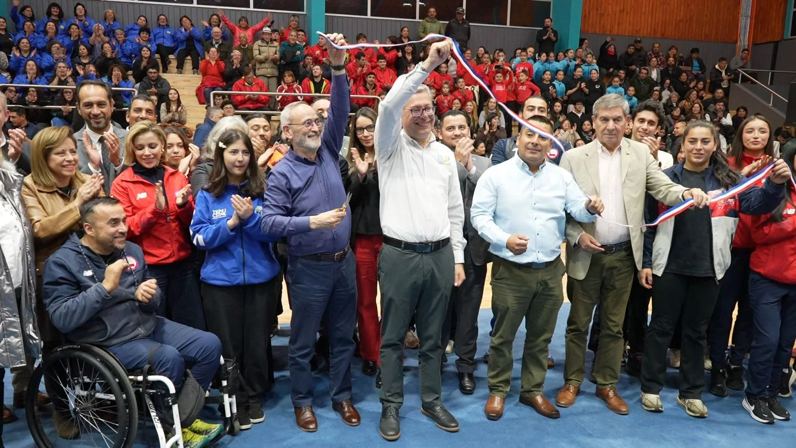 Campos Deportivos inaugura moderno gimnasio para el deporte y la vida comunitaria en Temuco