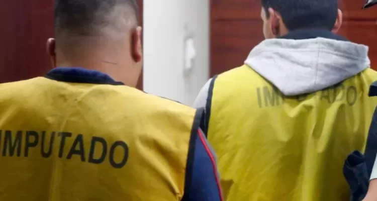 Prisión preventiva para imputados que asaltaron supermercado en Lautaro: huyeron en vehículo robado y con patentes falsas