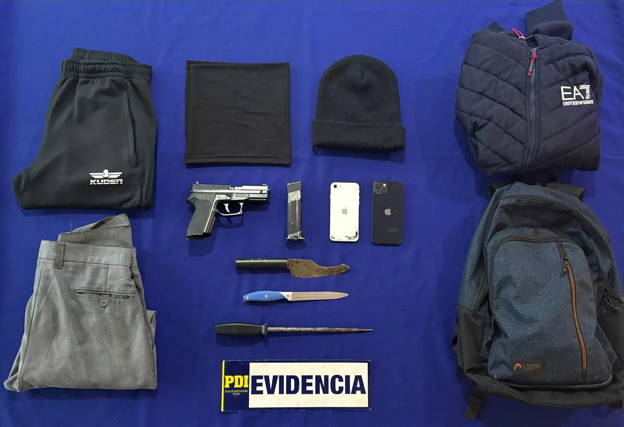 PDI detiene a dos adolescentes por porte de arma de fuego en pleno centro de Victoria