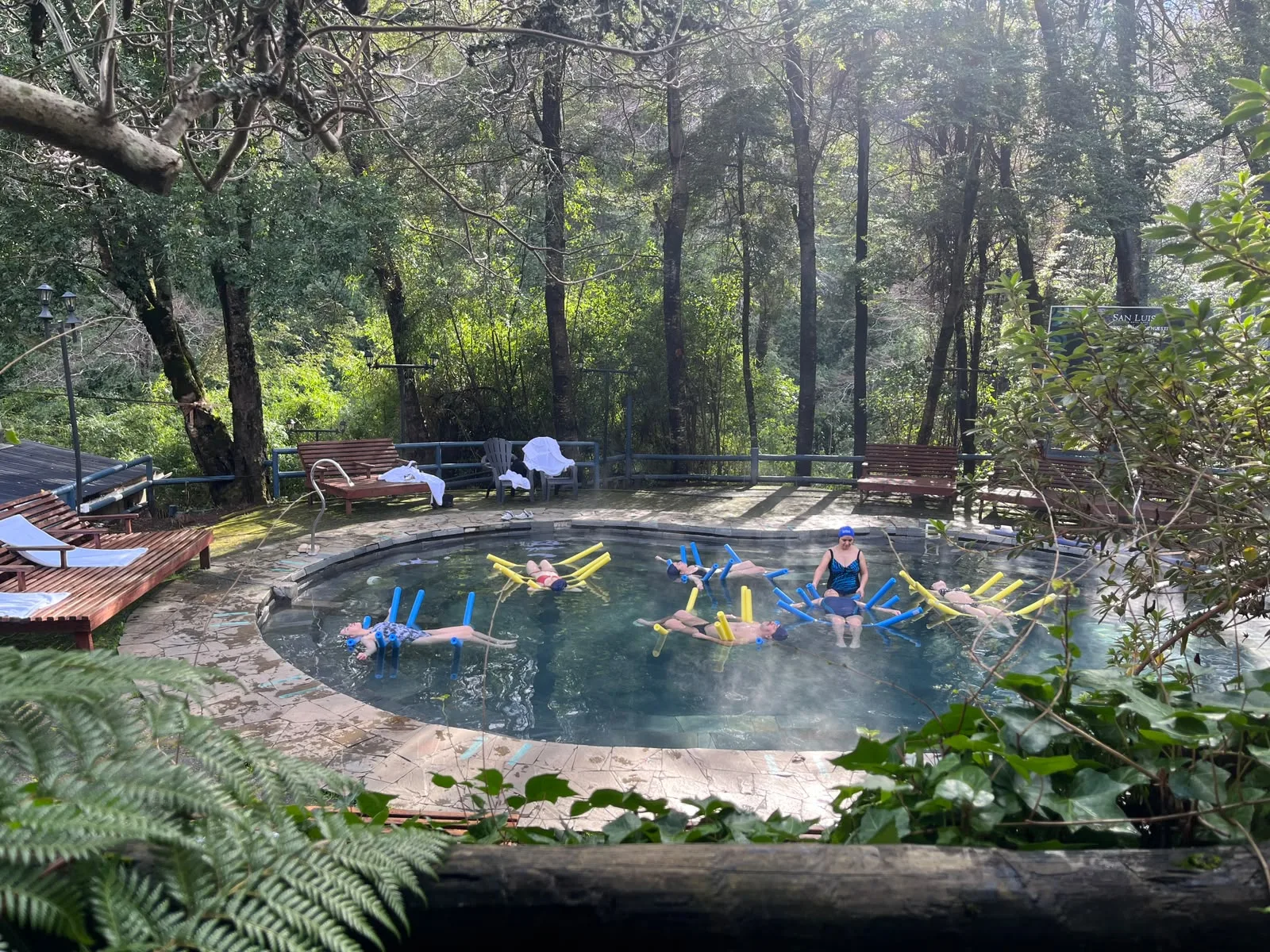 Nueve parques termales de Pucón lanzan descuentos durante todo agosto para impulsar el turismo invernal