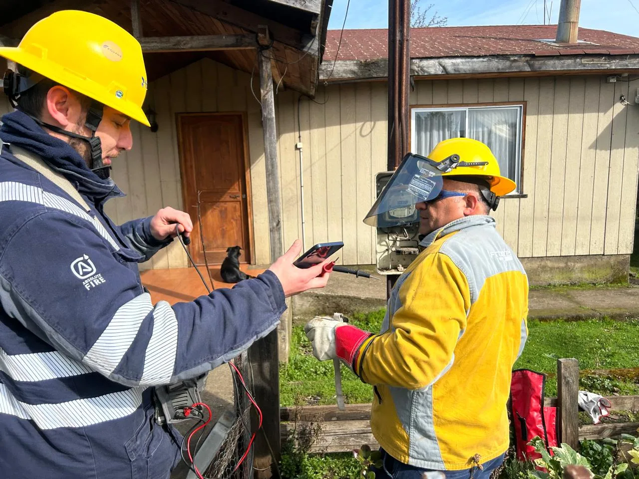 Frontel realizó importante operativo de inspección y revisión de medidores de energía en las comunas de Collipulli, Nueva Imperial y Chol Chol