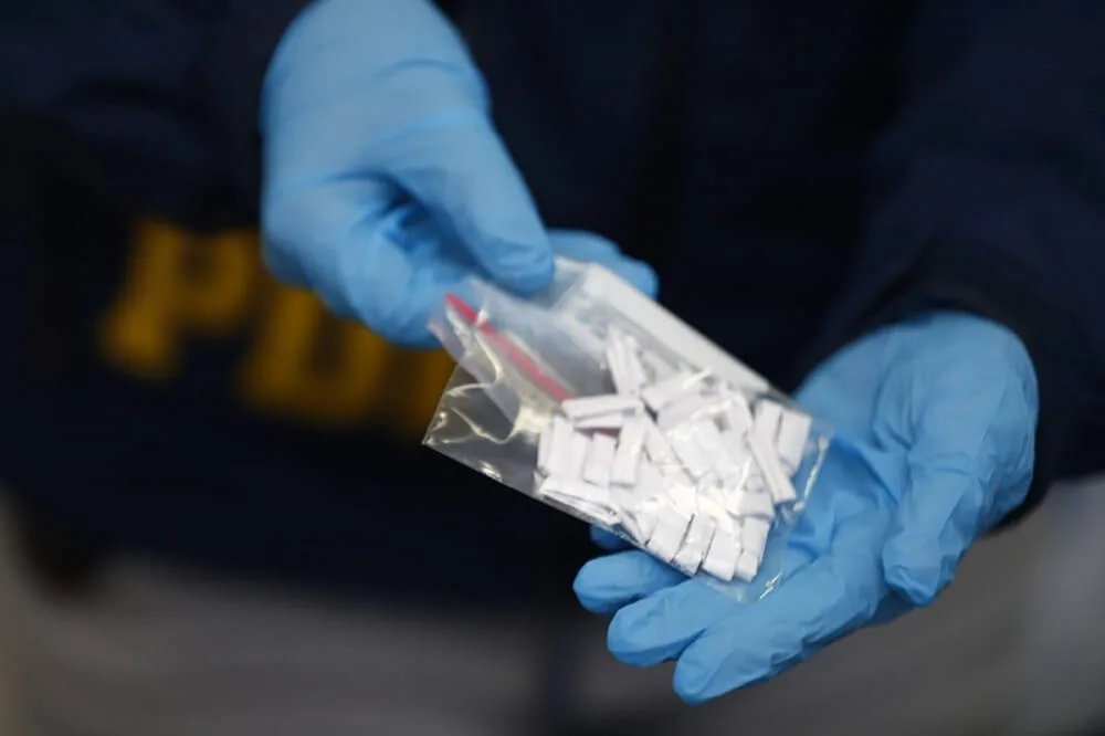 PDI detiene a un hombre por microtráfico de drogas en Carahue