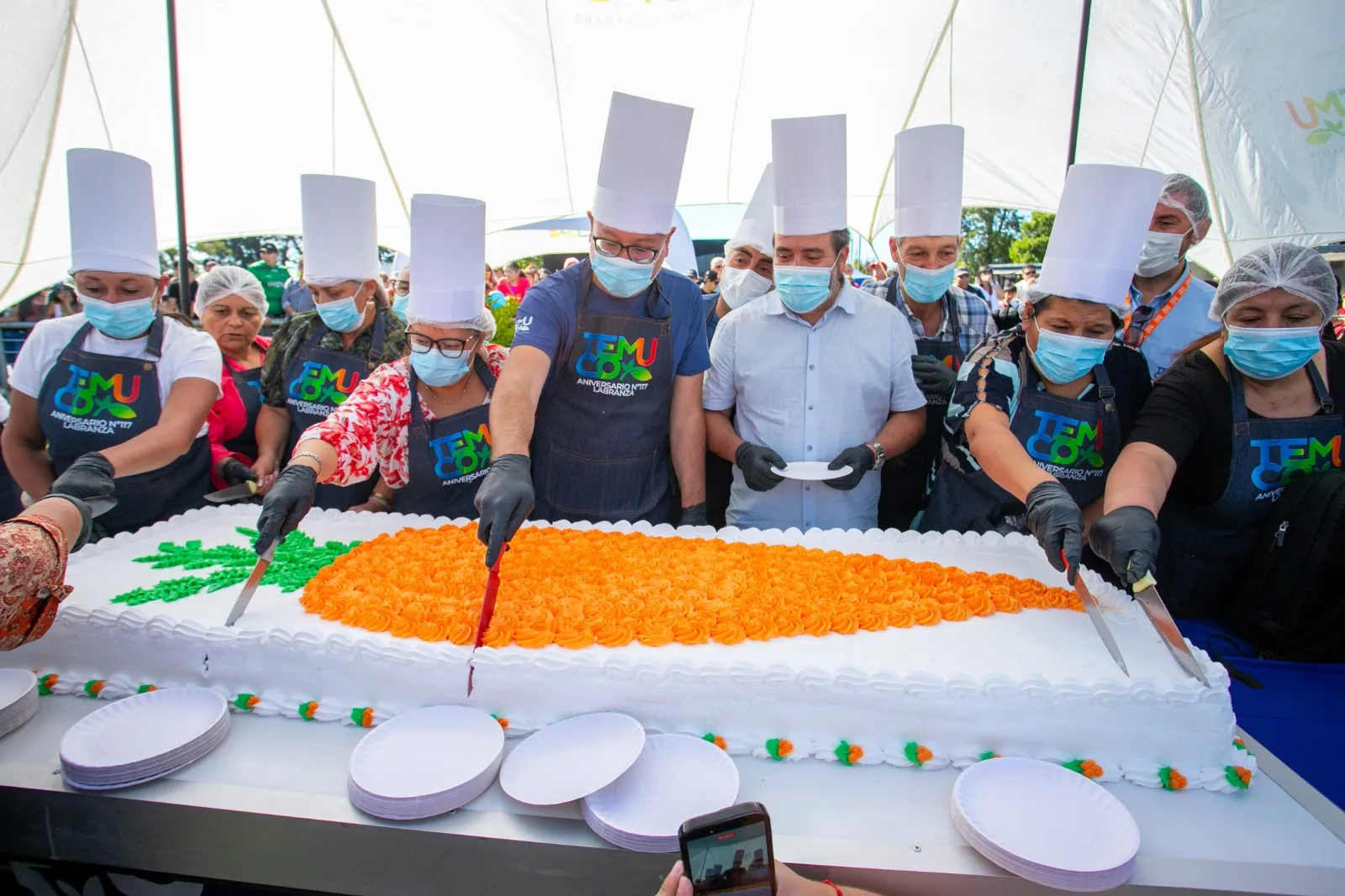 Labranza celebra 117 años con masiva fiesta ciudadana