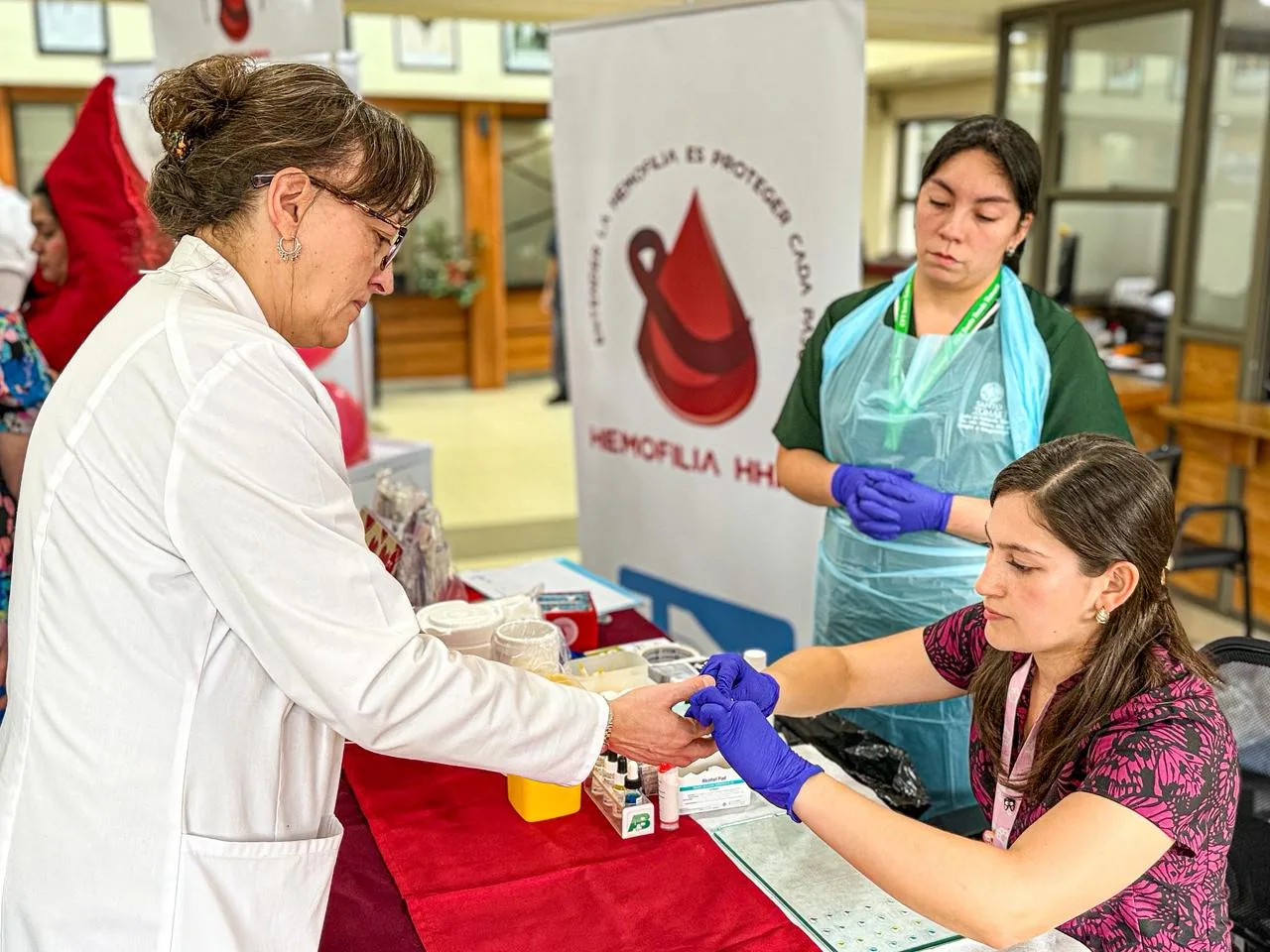 Hospital Dr. Hernán Henríquez Aravena lidera el cuidado de la hemofilia en el Sur de Chile