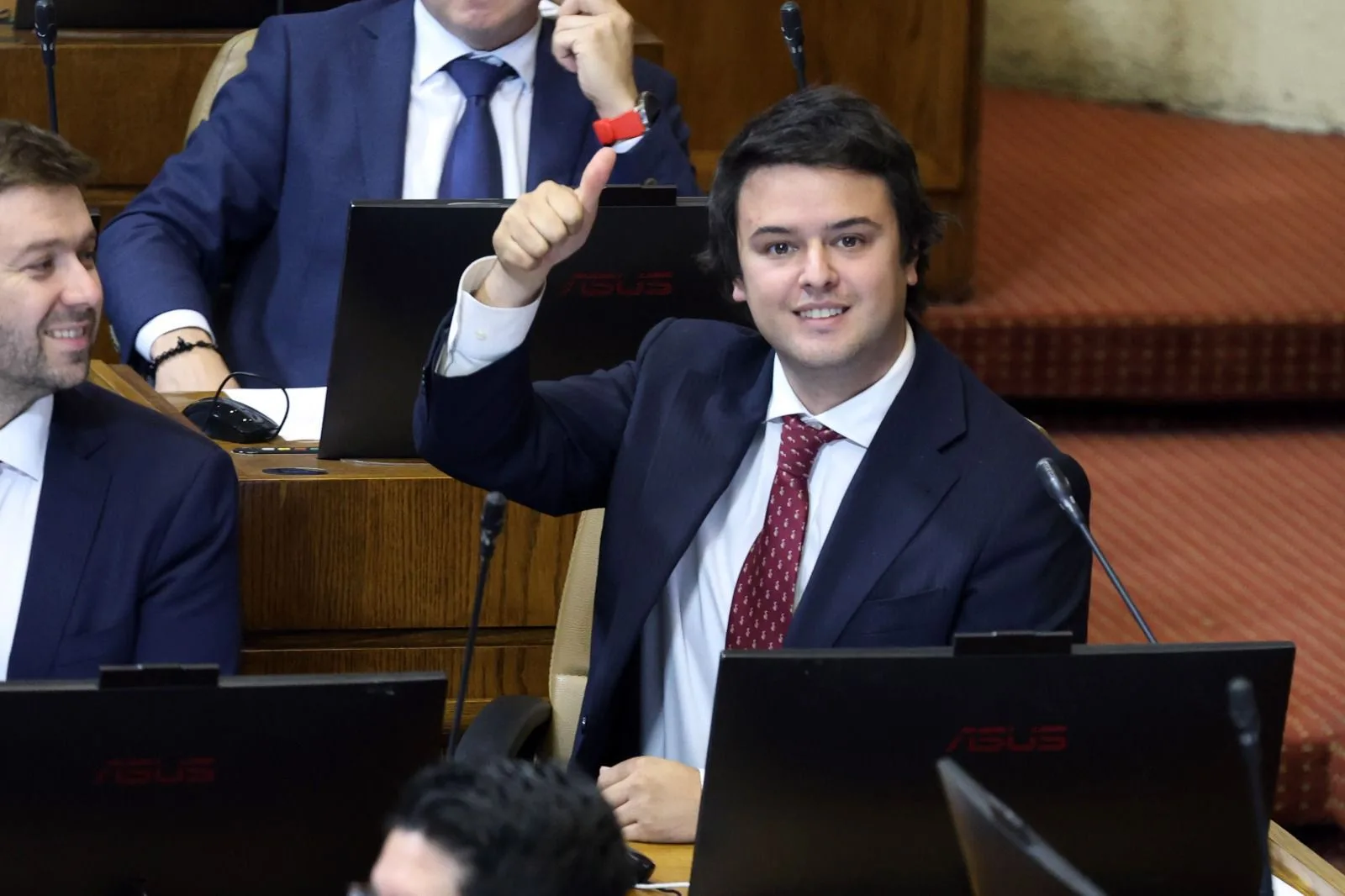 Creton respalda proyecto “Escuelas Protegidas” que endurece sanciones por violencia escolar