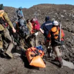 Identifican y rescatan cuerpo de mujer fallecida tras caída durante ascenso al volcán Llaima