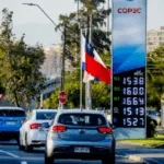 Gobierno anticipa fuerte baja en los combustibles: diésel y bencinas podrían caer cerca de $100 por litro