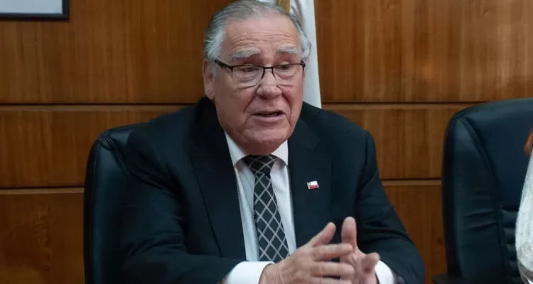 Ministro Campos plantea que agricultores deberán pagar por el uso del agua y genera inquietud en La Araucanía