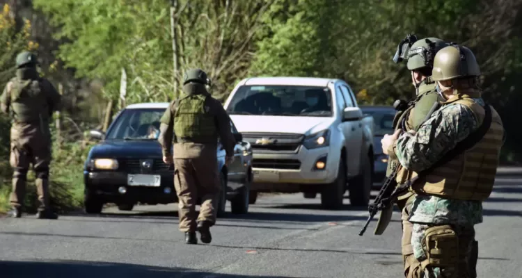Proyecto de ley permitiría a militares realizar control de identidad en estados de excepción
