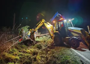 Frontel informa que continúan desplegados en sectores rurales de la Araucanía para restablecer el suministro eléctrico