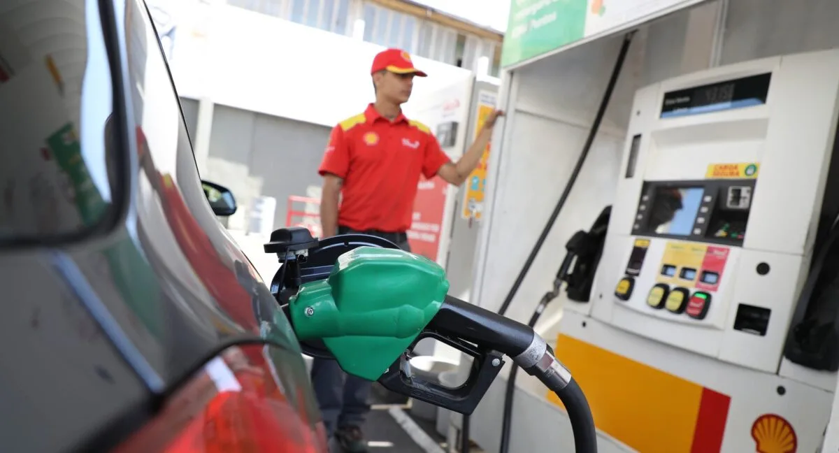 ENAP confirma fuerte baja en las bencinas y el diésel a partir del 9 de julio