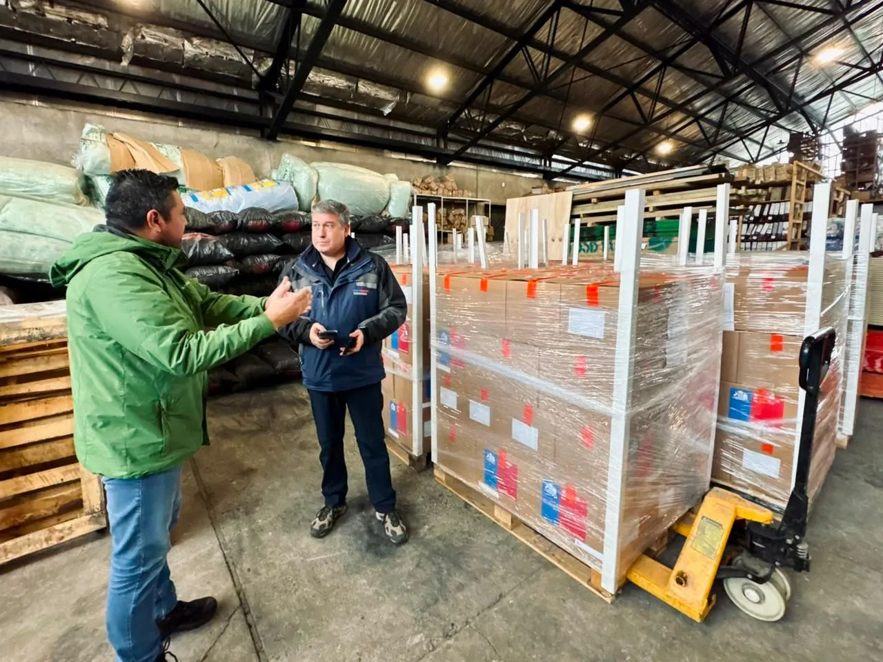 Sistema frontal en La Araucanía: Gobierno entrega ayuda a comunas y refuerza llamado a respetar evacuaciones preventivas