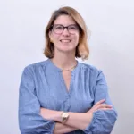 Alertan sobre adicción de personas mayores a redes sociales