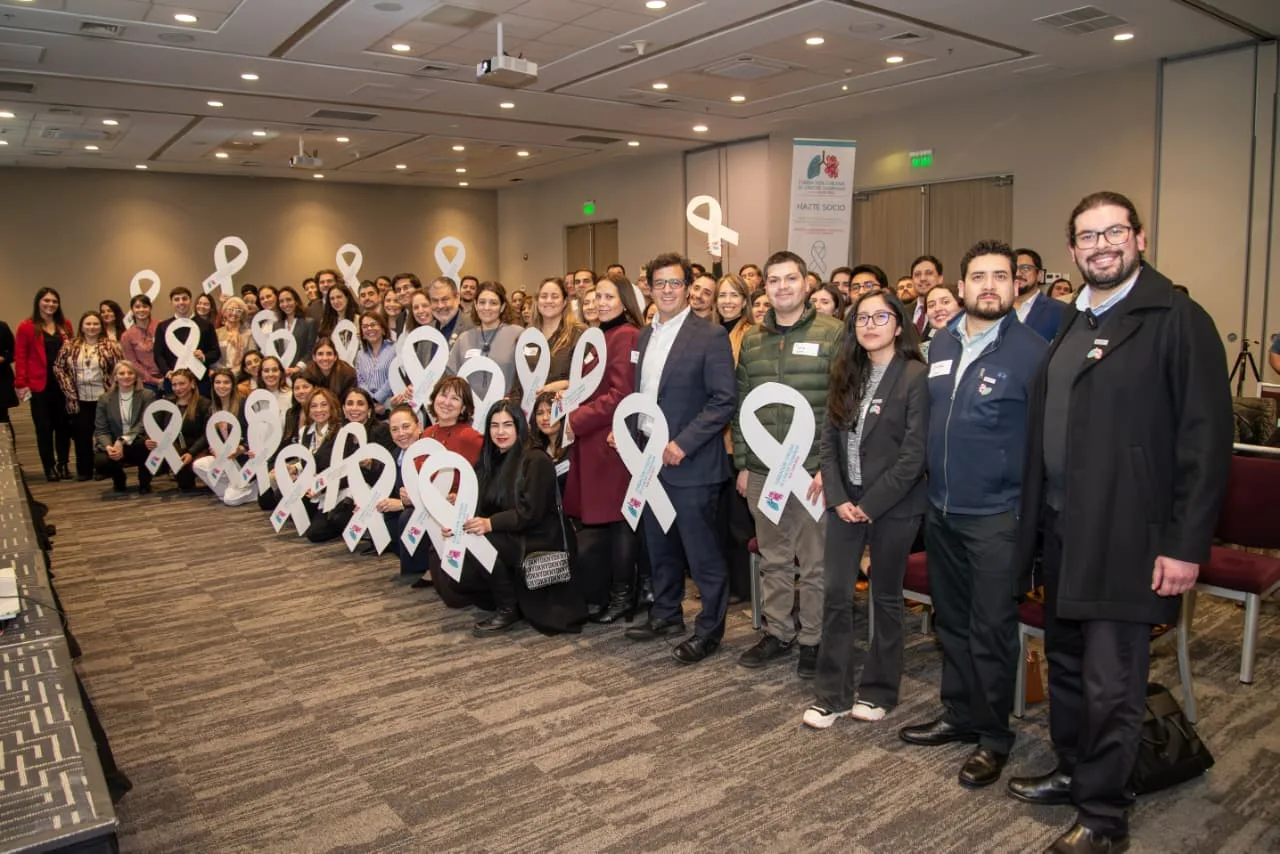 Pacientes con cáncer pulmonar se unen para combatir la principal causa de muerte oncológica en Chile