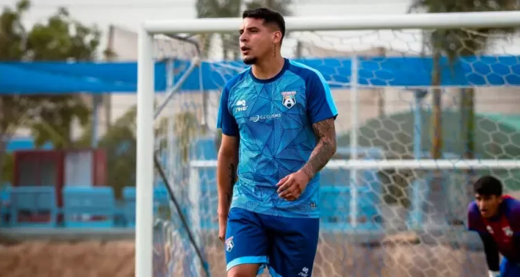 Fallecidos en accidente de Temuco eran padres del futbolista Yerko Águila