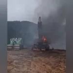 Una máquina y dos camionetas son quemadas tras atentado incendiario en Traiguén
