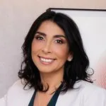 Ex ministra Karla Rubilar plantea ampliar el debate previsional: “No basta con ahorrar para pagar la enfermedad de mañana”