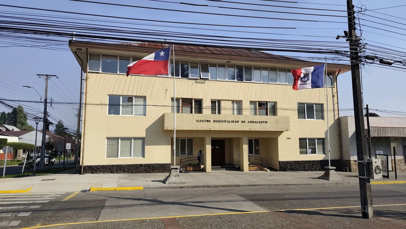 Contraloría detecta 78 órdenes por $758 millones a familiares de funcionarios en Curacautín