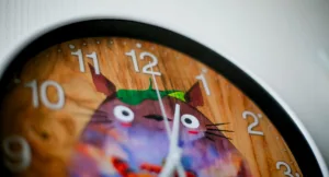 ¿Cómo adaptarse al horario de verano? 5 claves para cuidar el sueño tras el cambio de hora