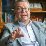 Alcalde Neira cuestiona reglamento de Seguridad Municipal y advierte posible causal de destitución: “El Gobierno quiere saltarse al Congreso”