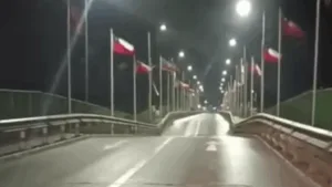 Lluvias provocan colapso parcial del Puente Viejo en Lautaro