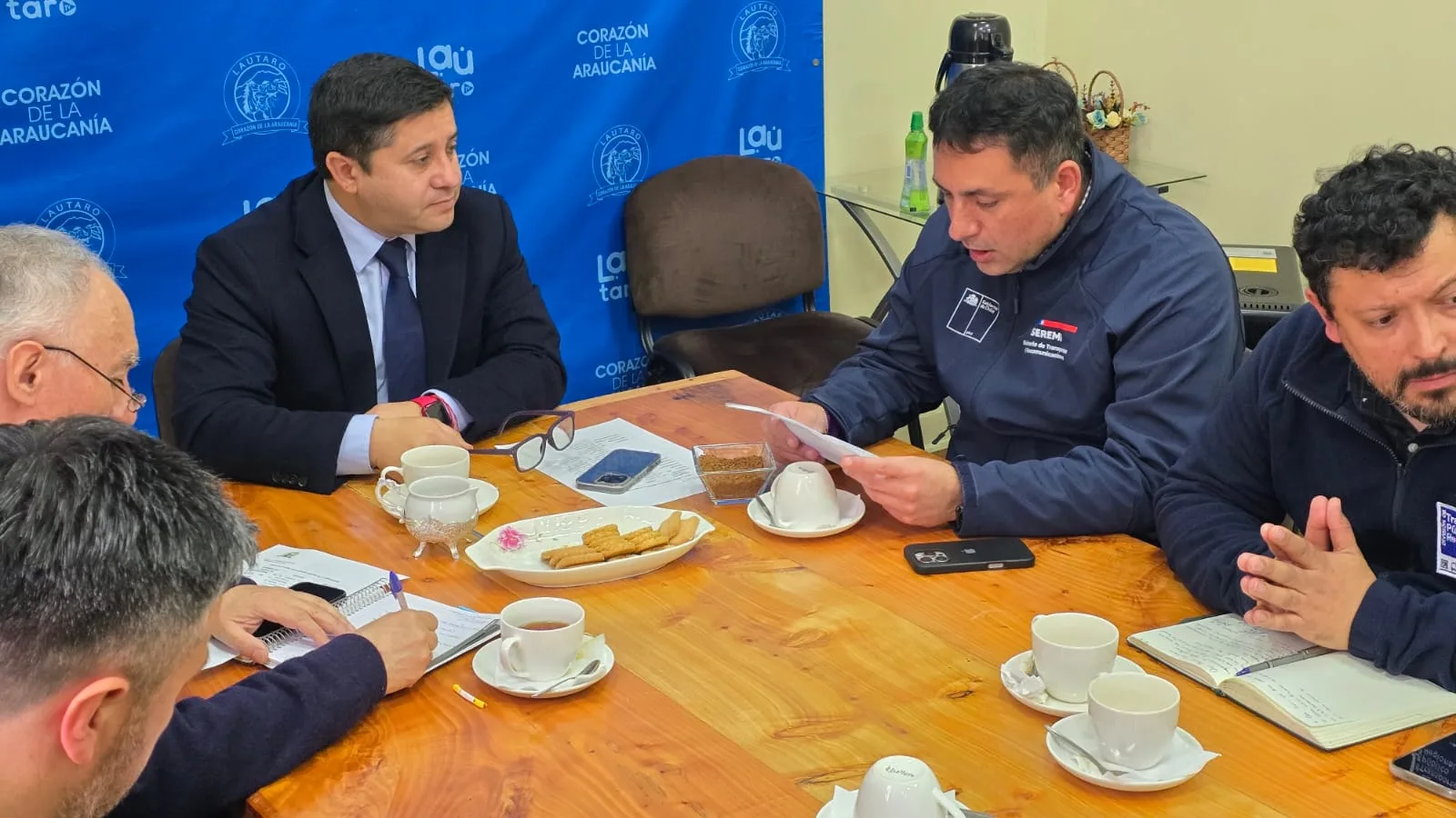 Lautaro prepara medidas de emergencia tras colapso del Puente Viejo: evalúan semáforos y transporte para peatones