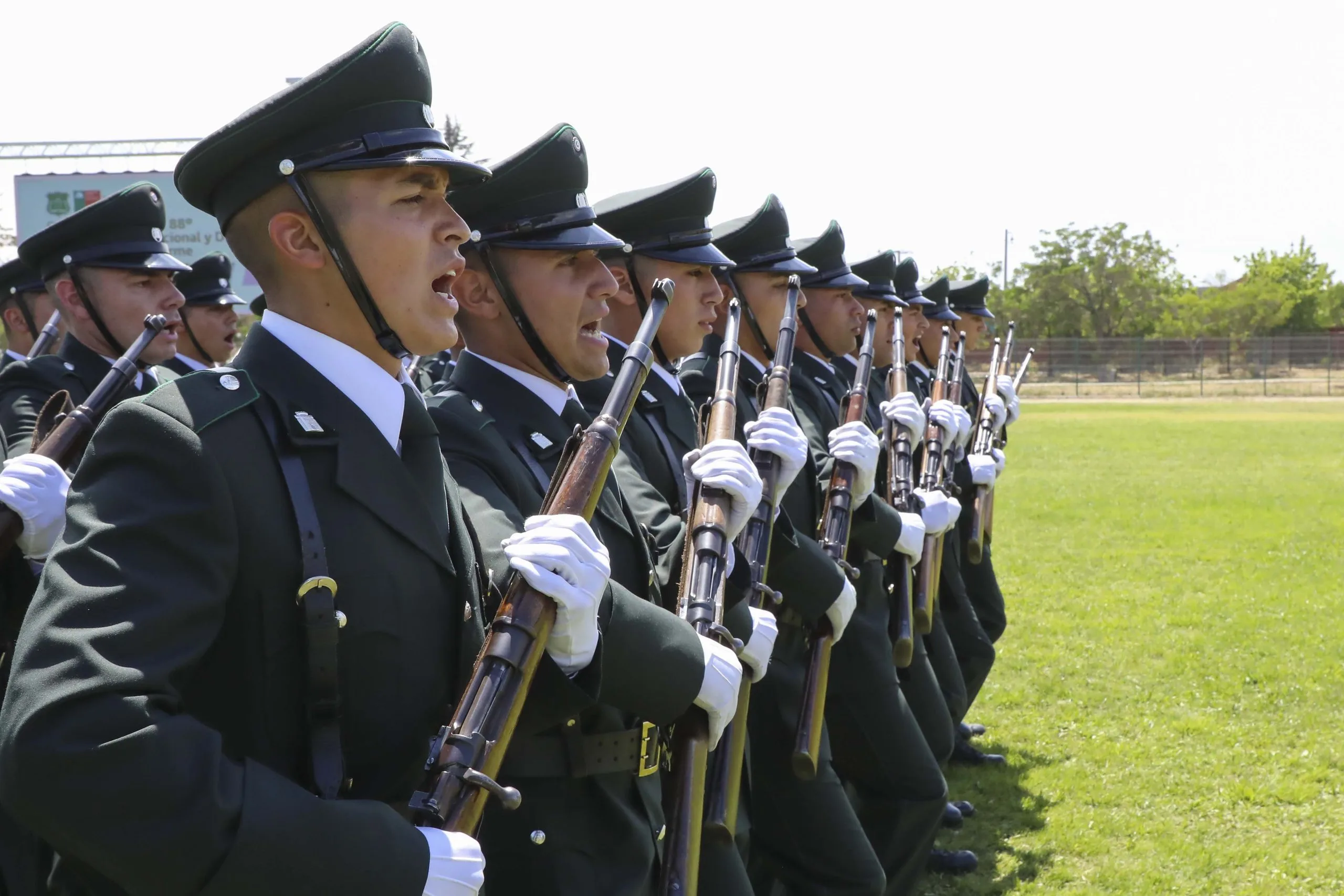 Gendarmería de Chile abre postulaciones para Aspirantes a Oficiales y Gendarmes Alumnas y Alumnos