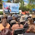 120 taxibuses y ocho gigantografías impulsan campaña para sumar Familias de Acogida en La Araucanía