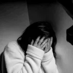 Prisión preventiva para hombre acusado de intentar asfixiar a su pareja embarazada en Pillanlelbún