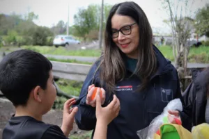 Seremi de Desarrollo Social despliega apoyo para niños y adolescentes y refuerza evaluación de daños tras inundaciones en Curacautín