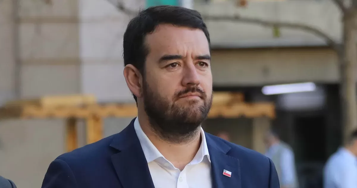 CDE se querella contra exgobernador Luciano Rivas por 10 delitos de fraude al Fisco en caso Convenios
