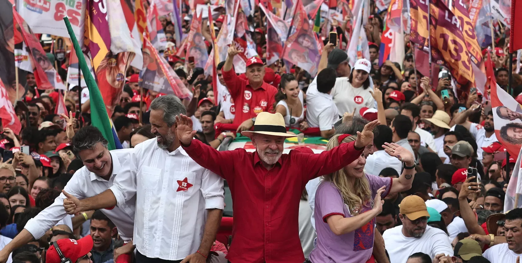 Lula da vuelta el resultado electoral y vence a Flávio Bolsonaro en Brasil