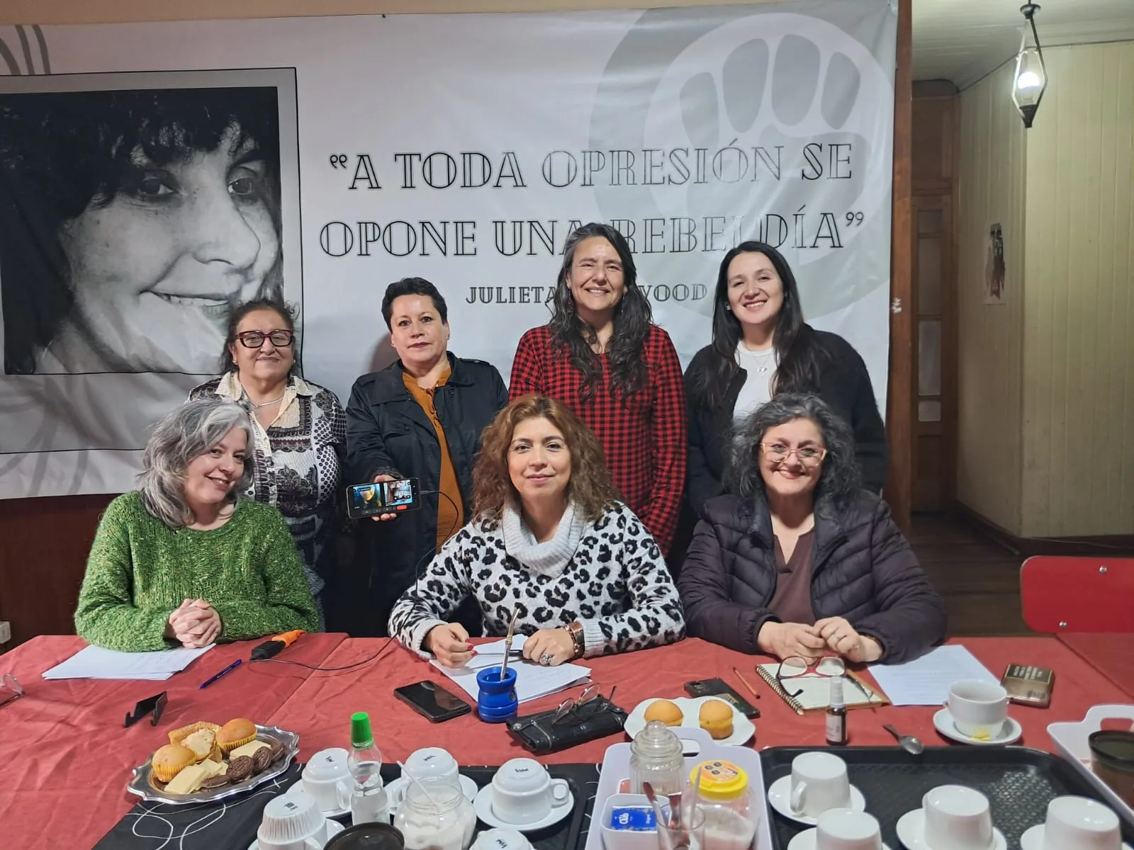Mujeres de partidos de oposición conforman mesa regional en La Araucanía y alertan sobre posibles retrocesos en derechos